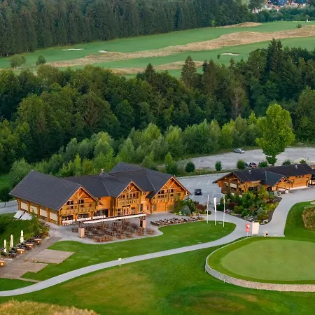 Cubo Hotel Lublana